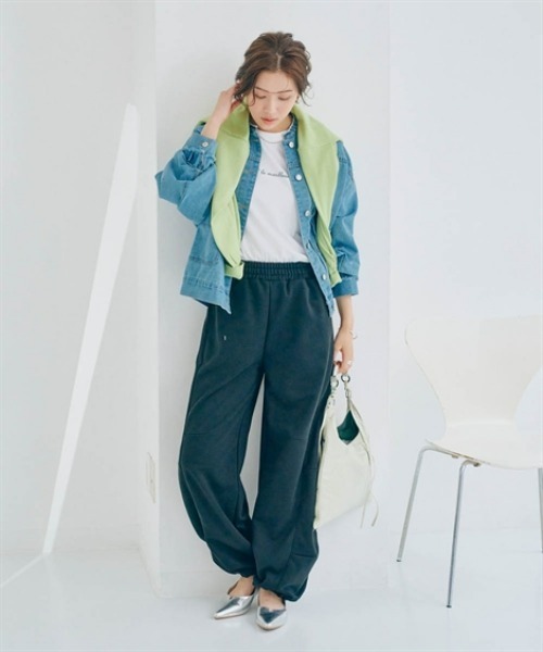 nissen(ニッセン)の「ノーカラーオーバーサイズデニムジャケット(その他アウター・レディース・ブルー系/ネイビー系・S~M/L~LL)」の9枚目の写真