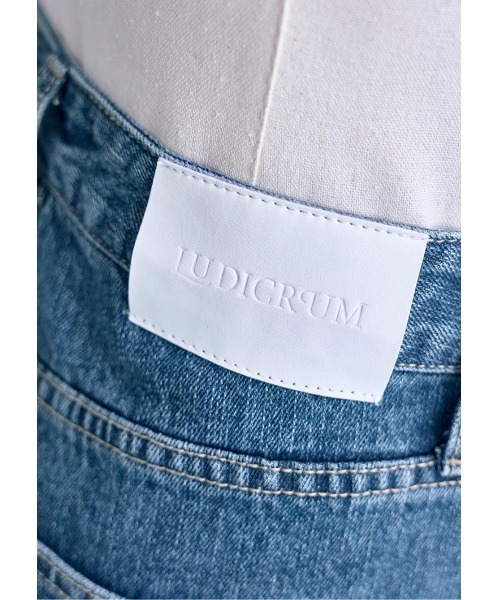 LUDICRUM(ルーディクルム)の「LD Pintuck denim(デニムパンツ・レディース・ブルー/インディゴブルー・XS/S/M)」の19枚目の写真
