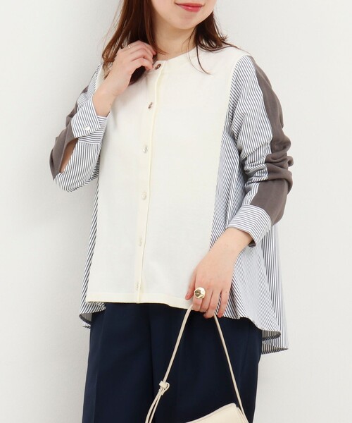 MICO COULIER(ミコクリエ)の「後ろシャツ配色切替カーディガン(ニット/セーター・レディース・オフホワイト/ネイビー/ライトグレー・38)」の2枚目の写真