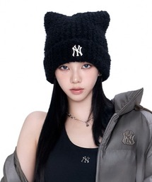 MLB 韓国限定 ビーニー 猫耳 ホワイト　ふわもこニット帽 KOREA 韓国でMLBの猫耳ニット帽が手に入らなかったので @shein_japan で