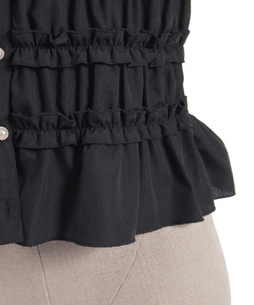 axes femme POETIQUE（アクシーズファムポエティック）の「シャーリングフリル丸襟ブラウス（シャツ/ブラウス・レディース・ホワイト/ブラック・MEDIUM）」の6枚目の写真