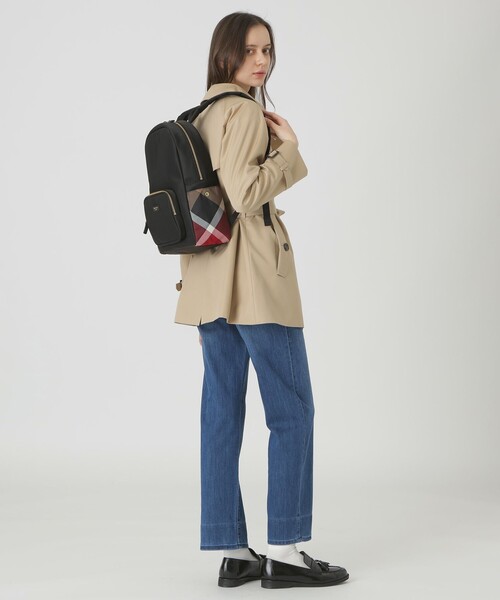 BLUE LABEL CRESTBRIDGE（ブルーレーベルクレストブリッジ）の「パーシャルクレストブリッジチェックナイロンバックパック（バックパック/リュック・レディース・ダークネイビー/ブラック・FREE）」の4枚目の写真