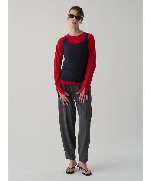 Henon.(ヘノン)の「ナローテーパードパンツ(その他パンツ・レディース・グレー/ブラック・38/36)」の3枚目の写真