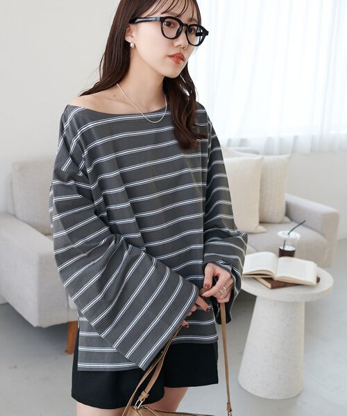 DISCOAT（ディスコート）の「2WAYワンショルボーダープルオーバー《WEB限定カラーあり》（Tシャツ/カットソー・レディース・ピンク/チャコールグレー/オフホワイト/ベージュ/ネイビー/ブラウン・FREE）」の3枚目の写真