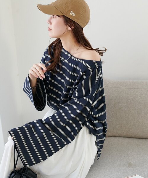 DISCOAT（ディスコート）の「2WAYワンショルボーダープルオーバー《WEB限定カラーあり》（Tシャツ/カットソー・レディース・ピンク/チャコールグレー/オフホワイト/ベージュ/ネイビー/ブラウン・FREE）」の14枚目の写真