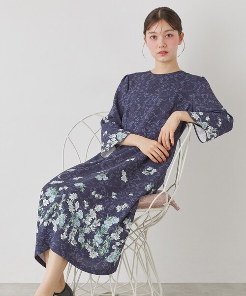 Sunauna(スーナウーナ)の「【SS~L】レースプリントワンピース(ワンピース・レディース・ネイビー系1/グレー系1/ブルー系1・34/40/38/36)」の14枚目の写真