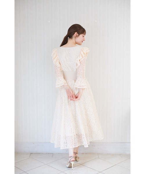 tocco closet(トッコ クローゼット)の「ウエストリブフリルレースワンピース(ワンピース・レディース・ラベンダー/ベージュ・M)」の6枚目の写真