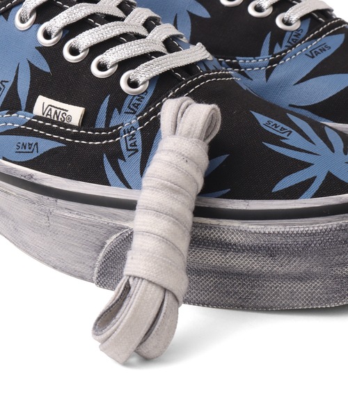 VANS(バンズ)の「VANS LX Authentic 44 Archive / バンズ LX オーセンティック44 アーカイブ(スニーカー・メンズ・ブラック×ブルー・23.0cm/23.5cm/24.0cm/24.5cm/25.0cm/26.0cm/26.5cm/27.0cm/27.5cm/28.0cm)」の7枚目の写真