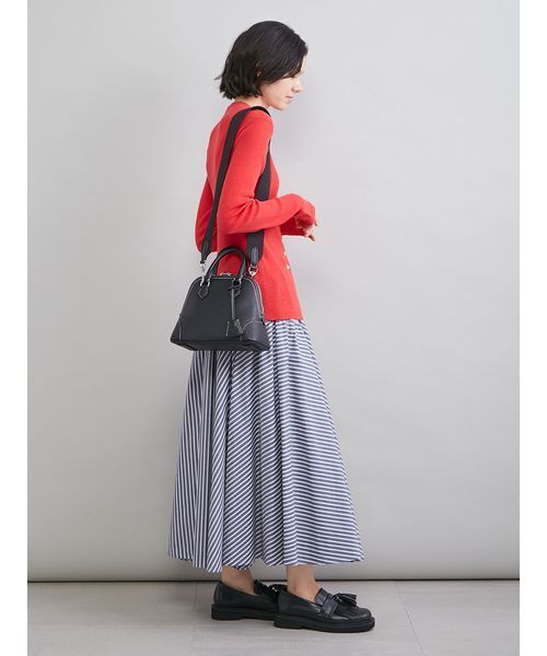 Mila Owen（ミラオーウェン）の「UVケアシアーリブニットカーディガン（カーディガン/ボレロ・レディース・ブラック/グレー/レッド/グリーン・1/0）」の10枚目の写真