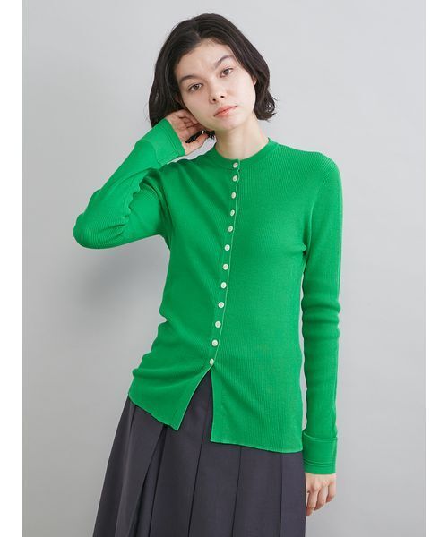 Mila Owen（ミラオーウェン）の「UVケアシアーリブニットカーディガン（カーディガン/ボレロ・レディース・ブラック/グレー/レッド/グリーン・1/0）」の3枚目の写真