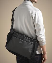 TAKEO KIKUCHI（タケオキクチ）の「【保冷機能】アーバンクロスショルダーバッグ（ショルダーバッグ）」