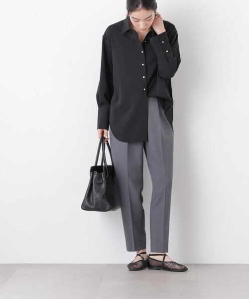 NANO universe(ナノユニバース)の「【GRACETEC】ライトファンクションイージーテーパードパンツ(セットアップ可)(スラックス・レディース・グレー/ベージュ/ネイビー・XS/S/M)」の2枚目の写真