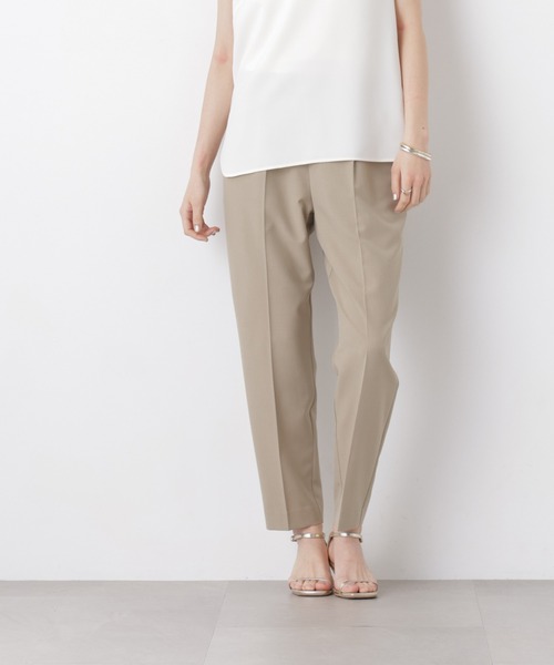 NANO universe(ナノユニバース)の「【GRACETEC】ライトファンクションイージーテーパードパンツ(セットアップ可)(スラックス・レディース・グレー/ベージュ/ネイビー・XS/S/M)」の11枚目の写真