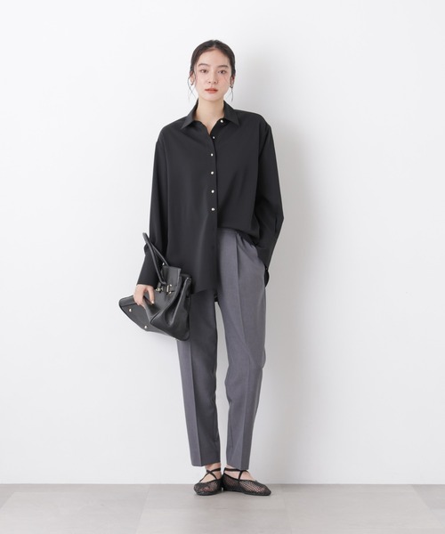 NANO universe(ナノユニバース)の「【GRACETEC】ライトファンクションイージーテーパードパンツ(セットアップ可)(スラックス・レディース・グレー/ベージュ/ネイビー・XS/S/M)」の21枚目の写真