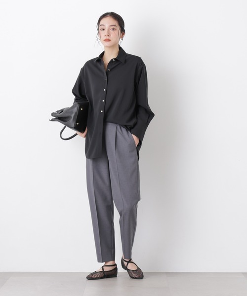 NANO universe(ナノユニバース)の「【GRACETEC】ライトファンクションイージーテーパードパンツ(セットアップ可)(スラックス・レディース・グレー/ベージュ/ネイビー・XS/S/M)」の22枚目の写真