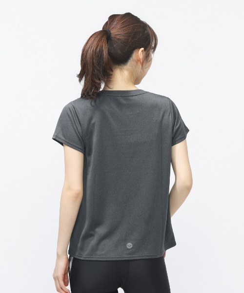 ROXY(ロキシー)の「ロキシー ROXY フィットネス 半袖Tシャツ(Tシャツ/カットソー・レディース・ピンク/チャコールグレー/ホワイト・L/M)」の4枚目の写真