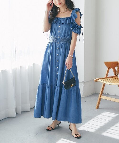 La boutique BonBon(ラブティックボンボン)の「【愛されモテワンピ】ライトデニムフリルトリムワンピース(ワンピース・レディース・ブルー/サックスブルー・PS/FREE)」の14枚目の写真