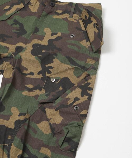 URBAN RESEARCH(アーバンリサーチ)の「URBAN RESEARCH iD 3-D CUTTING CARGO PANTS(その他パンツ・メンズ・その他2/その他1・LARGE/MEDIUM)」の5枚目の写真