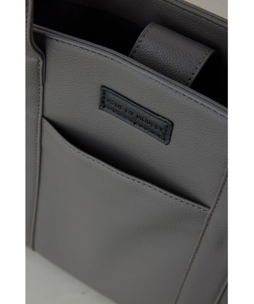 AZUL by moussy（アズールバイマウジー）の「合皮スクエアミドルバッグ（ハンドバッグ・メンズ・グレー/ブラック・FREE）」の19枚目の写真