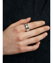 two-line bold ring
