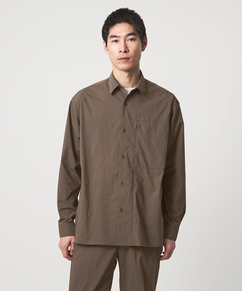 green label relaxing（グリーンレーベルリラクシング）の「WONDER CLOTH ボックス シルエット 長袖 シャツ -ストレッチ・接触冷感・吸水速乾-（シャツ/ブラウス・メンズ・モカ/ダークグレー/ブラック・XL/L/M/S）」の13枚目の写真