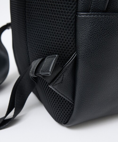 ABAHOUSE les essentiels（アバハウスレエッセンシャル アバハウス エッセンシャル）の「【ABAHOUSE　les essentiels】定番バックパック / スプリットレザー/シュリンク/リュック / 15.0インチPC対応 / A4サイズ対応（バックパック/リュック・メンズ・ネイビー/ブラック/グレー・フリー）」の15枚目の写真