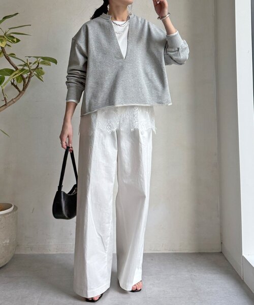 DouDou（ドゥドゥ）の「【WEB限定】Vネック裏毛×レースロンTEEセット（Tシャツ/カットソー・レディース・グレー/ベージュ/ダークグレー・FREE）」の17枚目の写真