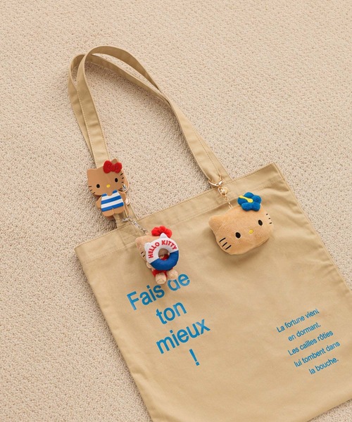 Me%(ミィパーセント)の「【HELLO KITTY】ぬいミラーキーチャーム 633293(キーホルダー・レディース・レッド/ゴールド/ブラック系その他/ブラック・FREE)」の7枚目の写真