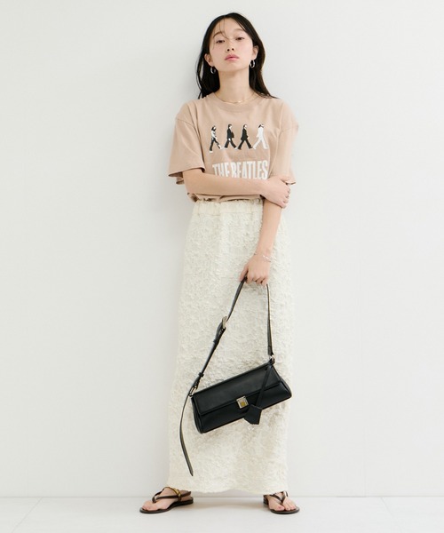 le cercle ADAM ET ROPE'(ルセルクルアダムエロペ)の「【George Cinq(ジョルジュサンク)】CYLINDER BAG / WEB限定(ショルダーバッグ・レディース・ブラック/キャメル・FREE)」の21枚目の写真