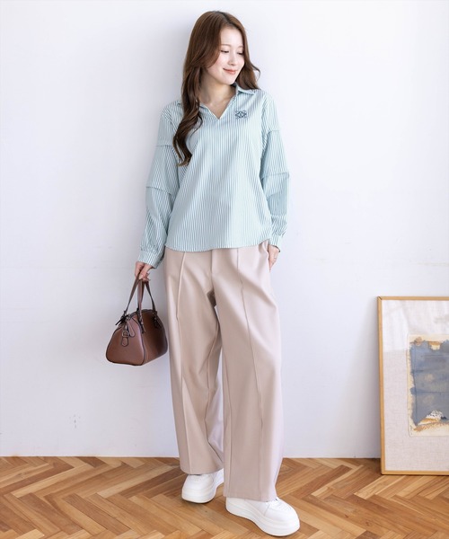 CLEAR BASIC（クリアベーシック）の「ワンポイント刺繍袖タックストライプシャツ[オフィスカジュアル 着回し抜群 大人]≪新作≫（シャツ/ブラウス・レディース・ミント/グレー/ブルー/キャメル・F）」の7枚目の写真