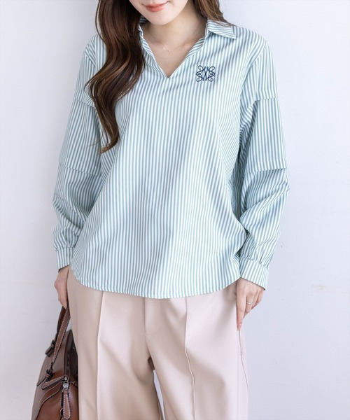 CLEAR BASIC（クリアベーシック）の「ワンポイント刺繍袖タックストライプシャツ[オフィスカジュアル 着回し抜群 大人]≪新作≫（シャツ/ブラウス・レディース・ミント/グレー/ブルー/キャメル・F）」の5枚目の写真