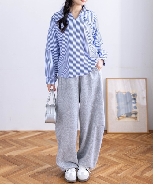 CLEAR BASIC（クリアベーシック）の「ワンポイント刺繍袖タックストライプシャツ[オフィスカジュアル 着回し抜群 大人]≪新作≫（シャツ/ブラウス・レディース・ミント/グレー/ブルー/キャメル・F）」の13枚目の写真