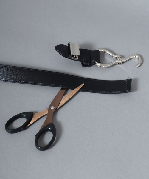 ANPAS(アンパス)の「30mm Faux Leather Hook Belt/フェイクレザーフックベルト 30㎜幅 メンズ レディース ユニセックス(ベルト・メンズ・ブラック/ブラウン/ホワイト・FREE)」の10枚目の写真