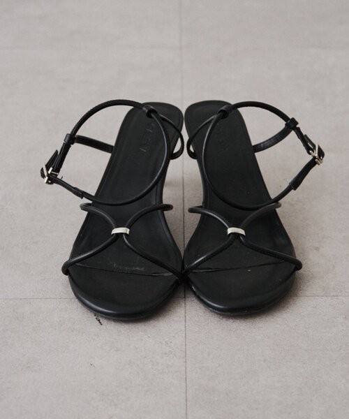 LOUNGEDRESS（ラウンジドレス）の「【GALENA/ガレナ】メタルポイントヒールサンダル（サンダル・レディース・ベージュ/ブラック・36/37/38）」の3枚目の写真