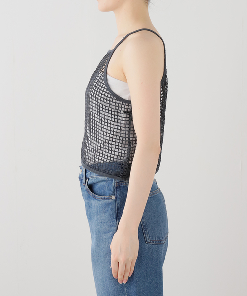 JANE SMITH / JOHN SMITH(ジェーンスミスジョンスミス)の「【JANE SMITH/ジェーンスミス】SQUARE MESH CAMISOLE:キャミソール(キャミソール・レディース・ベージュ/チャコールグレー・38)」の11枚目の写真