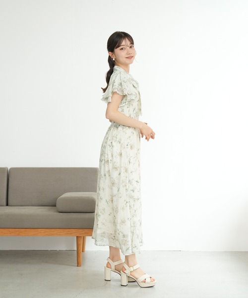 ASTORIA ODIER(アストリアオディール)の「花柄リボンタイワンピース(ワンピース・レディース・ベージュ/ラベンダー・SMALL/MEDIUM)」の11枚目の写真