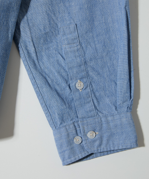 HORLISUN（ホーリーサン）の「Jane Chambray Shirt Light Blue（シャツ/ブラウス・レディース・その他・SMALL/MEDIUM/LARGE）」の13枚目の写真
