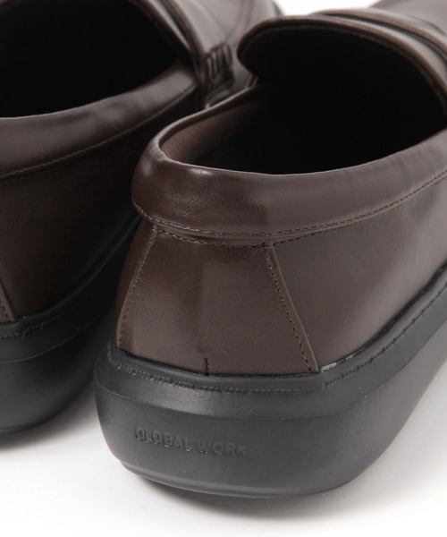 GLOBAL WORK(グローバルワーク)の「エアかるコインローファースニーカー/645038(スニーカー・レディース・ブラック系その他/ダークブラウン/ブラック・MEDIUM/LARGE)」の17枚目の写真
