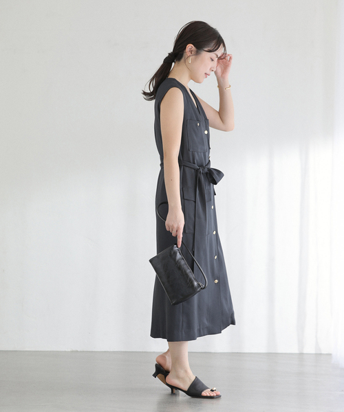 La TOTALITE（ラトータリテ）の「【洗える】ジレ2WAYワンピース（ワンピース・レディース・ホワイト/チャコールグレー・38/36）」の4枚目の写真