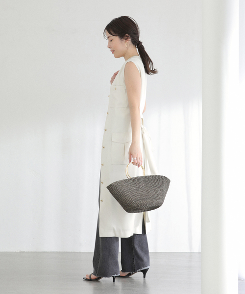 La TOTALITE（ラトータリテ）の「【洗える】ジレ2WAYワンピース（ワンピース・レディース・ホワイト/チャコールグレー・38/36）」の10枚目の写真