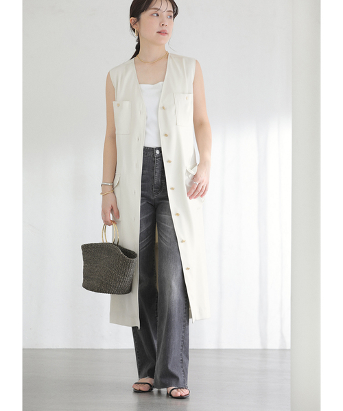 La TOTALITE（ラトータリテ）の「【洗える】ジレ2WAYワンピース（ワンピース・レディース・ホワイト/チャコールグレー・38/36）」の12枚目の写真