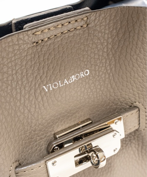 VIOLAd'ORO（ヴィオラドーロ）の「【VIOLAd'ORO/ヴィオラドーロ】スタッズ付きイタリアンWフェイスレザートートバッグ Mサイズ（トートバッグ・レディース・ブラック/ブラウン/モカ/ベージュ・FREE）」の15枚目の写真