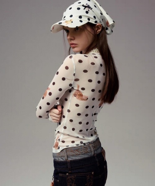 Ritzy（リッツィー）の「ドット柄シアーハイネックトップス（Tシャツ/カットソー・レディース・ホワイト/ブラック・L/M/S）」の10枚目の写真