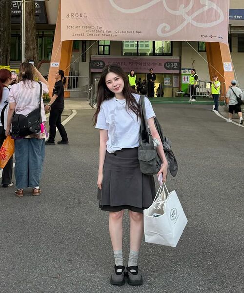 Miseki SEOUL(ミセキソウル)の「Chicano lettering short sleeve WHITE(Tシャツ/カットソー・レディース・その他・OS)」の5枚目の写真