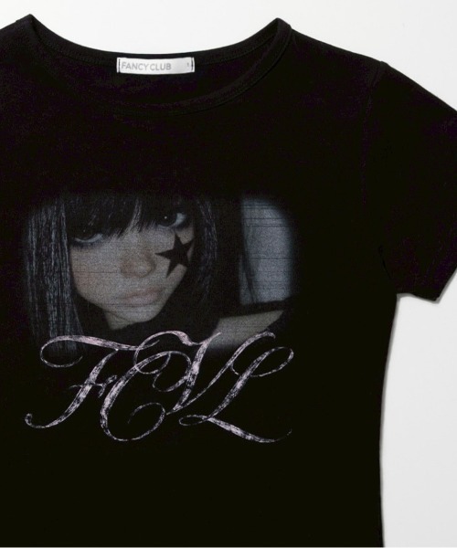 FANCY CLUB(ファンシークラブ)の「【FANCY CLUB】FCL SHADOW DOLL TEE / 【ファンシークラブ】FCLシャドードールグラフィックプリント半袖Tシャツ(Tシャツ/カットソー・レディース・ブラック/ブラック系その他・01/02)」の7枚目の写真