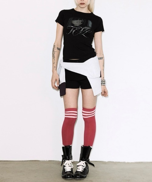 FANCY CLUB(ファンシークラブ)の「【FANCY CLUB】FCL SHADOW DOLL TEE / 【ファンシークラブ】FCLシャドードールグラフィックプリント半袖Tシャツ(Tシャツ/カットソー・レディース・ブラック/ブラック系その他・01/02)」の4枚目の写真