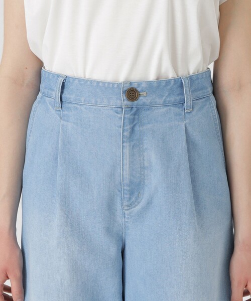 BLUE LABEL CRESTBRIDGE(ブルーレーベルクレストブリッジ)の「【BLUE LABEL DENIM】【接触冷感】ワイドパンツ(デニムパンツ・レディース・ブルー系その他4/ネイビー・40/36/38)」の15枚目の写真