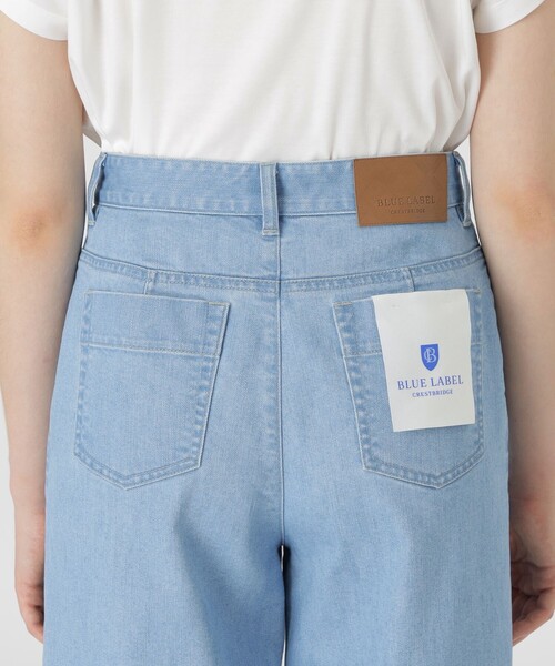 BLUE LABEL CRESTBRIDGE(ブルーレーベルクレストブリッジ)の「【BLUE LABEL DENIM】【接触冷感】ワイドパンツ(デニムパンツ・レディース・ブルー系その他4/ネイビー・40/36/38)」の14枚目の写真
