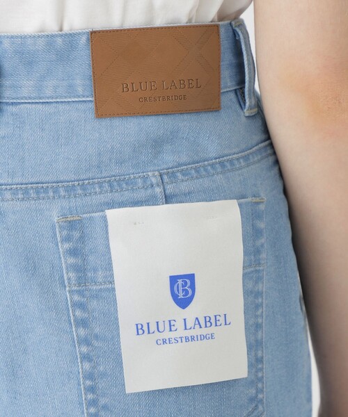 BLUE LABEL CRESTBRIDGE(ブルーレーベルクレストブリッジ)の「【BLUE LABEL DENIM】【接触冷感】ワイドパンツ(デニムパンツ・レディース・ブルー系その他4/ネイビー・40/36/38)」の12枚目の写真