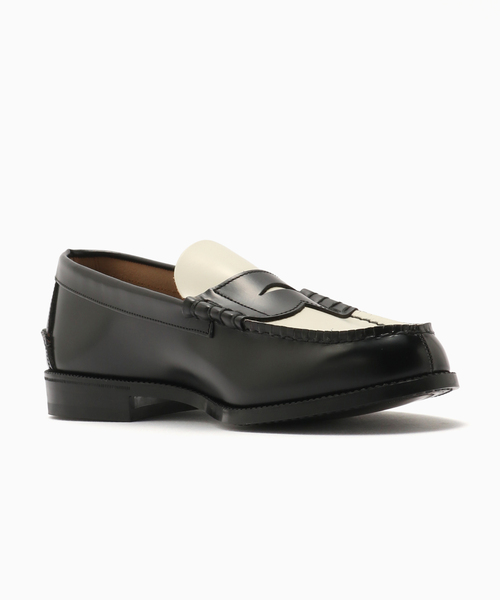 The Kenford Fineshoes（ケンフォードファインシューズ）の「The Kenford Fineshoes COMBI LOAFERS / BLACK WHITE（ローファー・メンズ・ホワイト・25cm/26.5cm/26cm/27cm/25.5cm）」の2枚目の写真